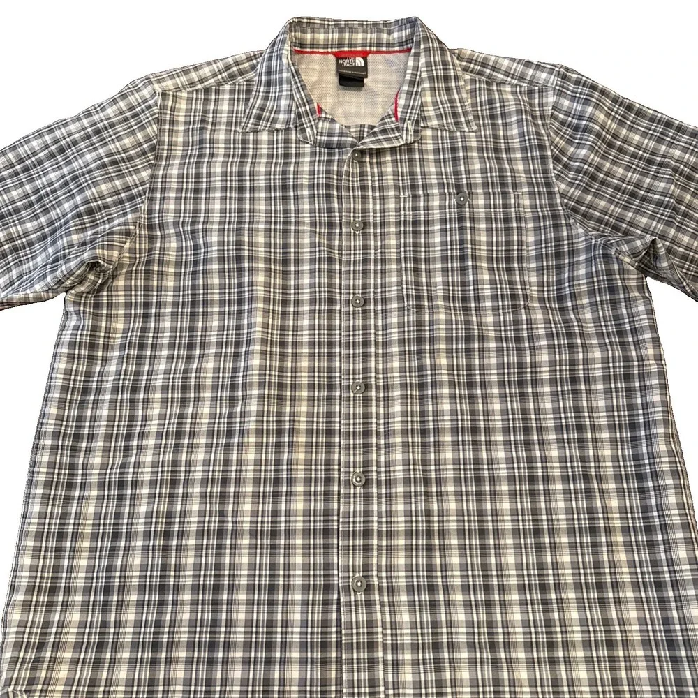 The North Face Shirt Mens Large Gray Plaid Lightweight Mesh Button Front Casual
